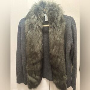 Magaschoni XS 100% cashmere cardigan with a faux fur collar